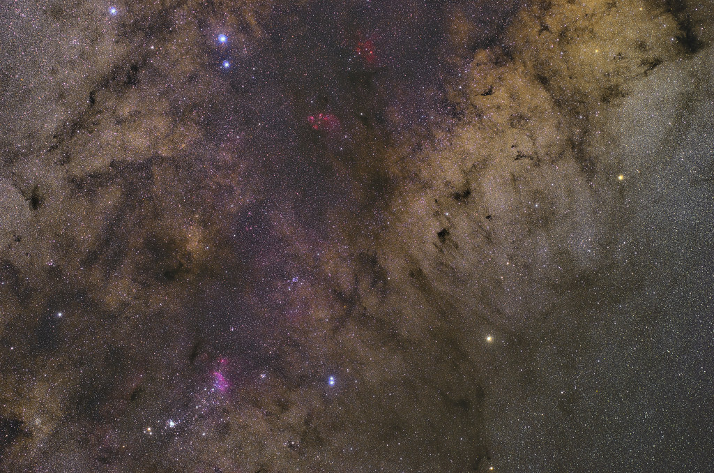 Kabelbane Tålmodighed mild Widefield of Cat's Paw and Lobster nebula | DSLR Astrophotography